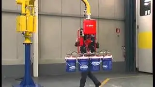 PMC+B15 - Handling of pails