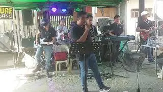 Buwan by laya
