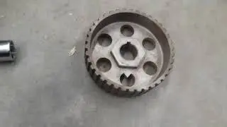 Ford 1.6 CVH Camshaft Removal (E1EE Refurbishing Part 2)