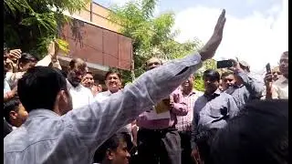 UP में iti instructor भर्ती को लेकर लखनऊ भर्ती बोर्ड पर धरना प्रदर्शन जारी परीक्षा
