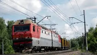 Электровоз 2ЭС6-126 с хопперным грузовым поездом