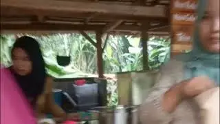 KAMPUNG KAMU PANTAI LABU #kampunglama #jualantradisional #youtube #sarapan
