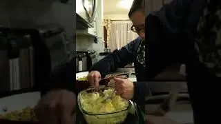 Making Shepherd's Pie - Sample Project in Budget Beginners Tutorials Ep. 3 and 4 #shorts