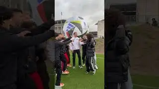 Calm down with Manuel Neuer😂🔥 