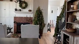 Early American Style Christmas Home Tour