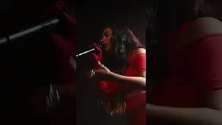 Poured my heart out in Paris 🌹 #giveon #liveperformance