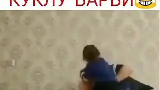 Сильная Девочка !
