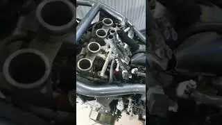 Как снять двигатель на мотоцикле Yamaha Xj6.