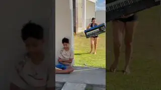 The musician homeless guy 🤣