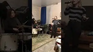Я — Великий Умывальник,  Умывальников Начальник И мочалок Командир!