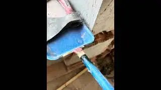 Перенос стояка отопления и врезок радиатора в нишу.