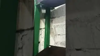 Лестница в яму гаража готова. Гараж мечты.