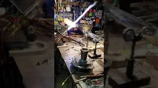 Diamond facet mold blow - Cameron Tower Glass Studios