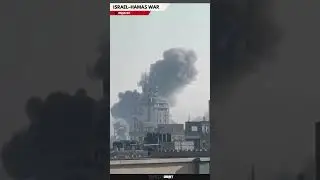 An aircraft launched a raid in the center of Khan Yunis, and smoke rose from the place.