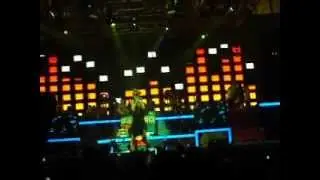 RedFoo FABRIK (LMFO)