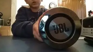 Обзор JBL Charge 8