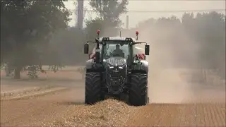 Fendt 942 Vario + Claas Quadrant 5300rc + Fendt 724+ 3 John Deere/ Baling Straw