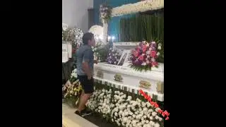 Husband's hearfelt tribute at his wife's funeral
