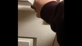 TottyHow 1 : how to open a door