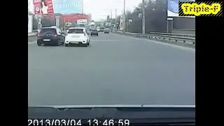 Peugeot 307 crash in russia street race