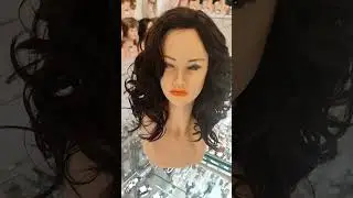 Шикарная #прическа с локонами 😍 Приходите на примерку: butikparik.ru/kontakty  #длинныеволосы #парик