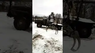 Урал лесовоз буксует