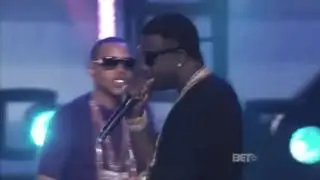 Soljah Boy feat Gucci Mane, Shawty Lo and OJ Da Juiceman - Gucci Bandanna (Live)