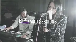 Kimokal Live Dengan Suasana Kantor | Party Madness