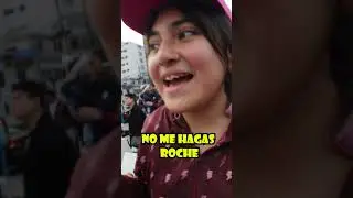 AL MENOS ME VENDIO SUS FRESAS CON CREMA XD