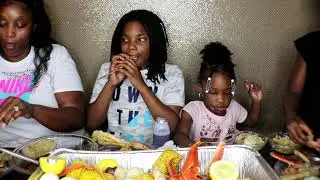 SEAFOOD BOIL MUKBANG WITH BLOVES AND DAME DASH SAUCE