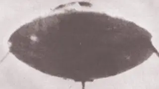 Top 10 Controversial UFO Photographs