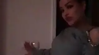 SVET O'CHGANDA NIMA QILASAN  