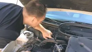 Cleaning the air conditioner evaporator using the Priora as an example.