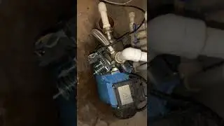 Насосная станция, не работает реле давления воды, вода включается с задержкой.
