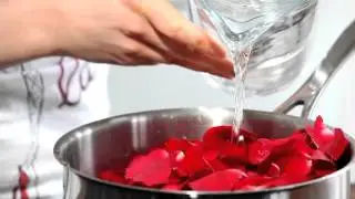 Comment faire de la confiture de roses