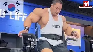 When you are the Biggest Man in Korea at 45 years old
