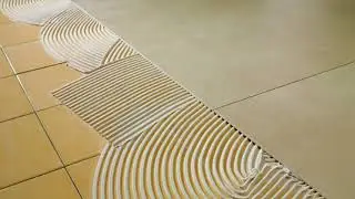 Укладка плитки на старую плитку. А что так можно было?
