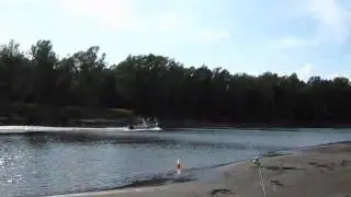 Безобразие,смотреть противно....
