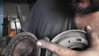 Peugeot Partner руль не возвращается