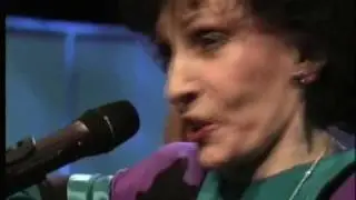 Dottie Rambo & The Crabb Family-Tears Will Never Stain..