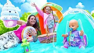 ¡Vamos a pasar la noche en una tienda de campaña! Vídeos de bebés Baby Born