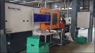 Injection moulding machine 350 ton for pc