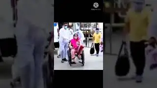 कभी सोचा ना था, ऐसा भी दिन आएगा। देश को छोड़ अनाथ, प्रधानमंत्री चुनाव प्रचार करने बंगाल पहुँच जाएगा।