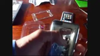 Ipod touch 2g and 3g amazing case and screen protector with rubber feet for non slide and stand.
