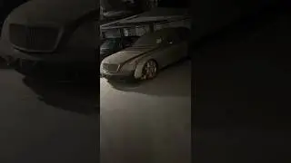 Брошенные машины в Москве  стоят под слоем пыли