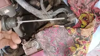 Suzuki Mehran Gear Oil Dalna ka Tareeqa || Maruti 800 Pour gear oil