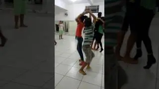 Larysthon e Emily (11 anos dançando forró)