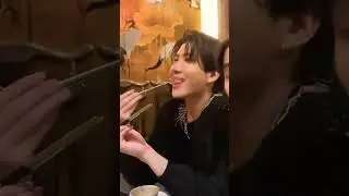 Stealing boyfriend's food 🥑😆 #firstkhaotung