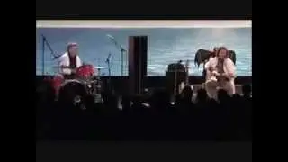 Eddie vedder - All Along The Watchtower - Track 25 DVD Water on the Road