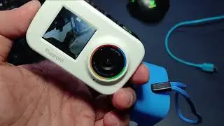 Quick unboxing of the Polaroid ID922 action camera
